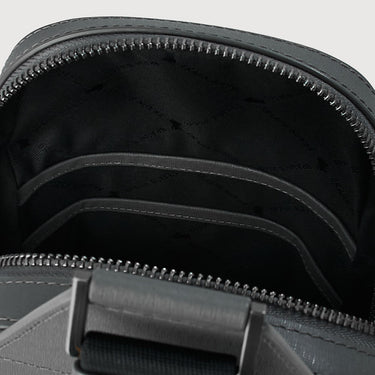 VIKTOR MEDIUM CROSS SHOULDER SLING