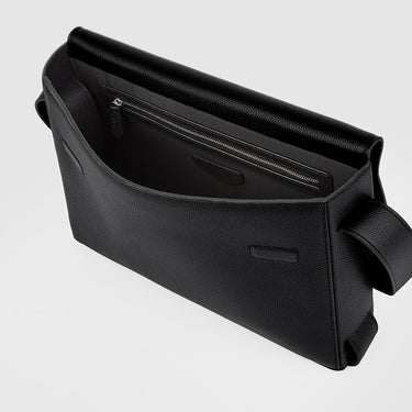 FORMA SMALL MESSENGER