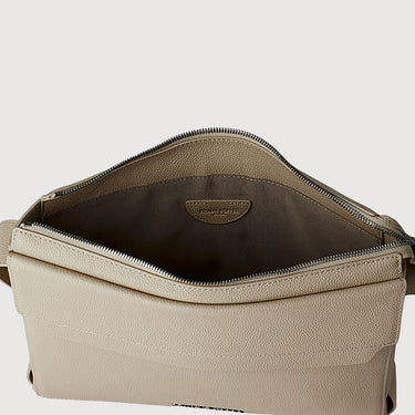 FORMA SMALL MESSENGER