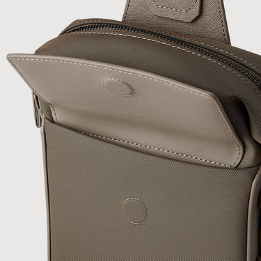 NEIL MEDIUM CROSS SHOULDER SLING