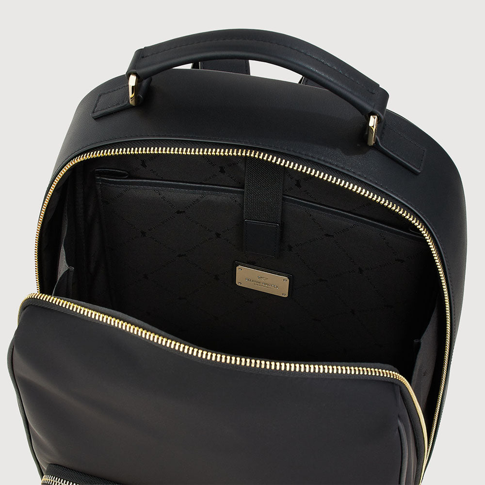 MAPLE LARGE BACKPACK – Braun Büffel Malaysia