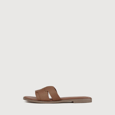 Brown flat leather sandal with wide straps by Braun Buffel