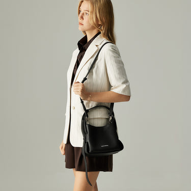 FORME SMALL HOBO BAG