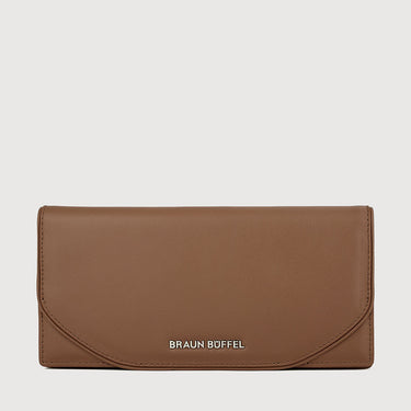 Front view of Braun Büffel CLAMP 631 bran brown leather long wallet