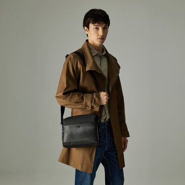 NEIL MEDIUM MESSENGER