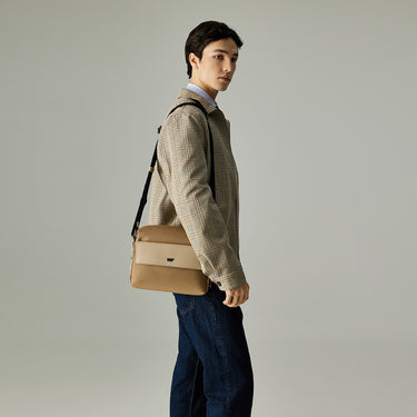 NEIL MEDIUM MESSENGER