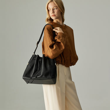 NINA MEDIUM BUCKET BAG