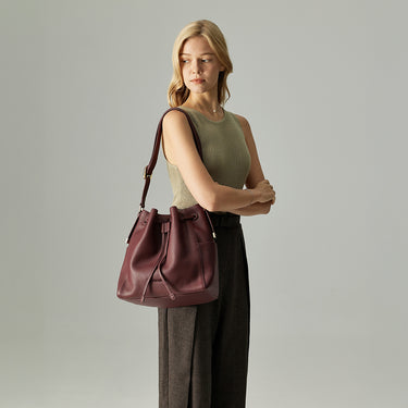 NINA MEDIUM BUCKET BAG