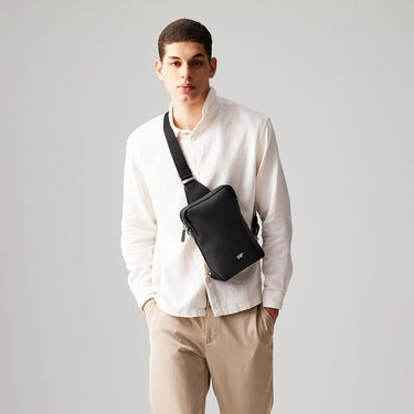 NOVA MEDIUM CROSS SHOULDER SLING