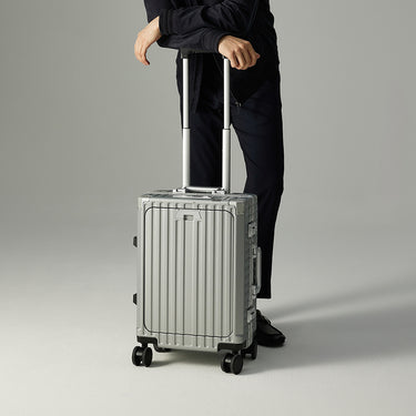 WAYNE SMALL LUGGAGE