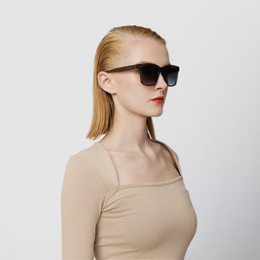 ELENI GRADIENT GREY 1 SUNGLASSES