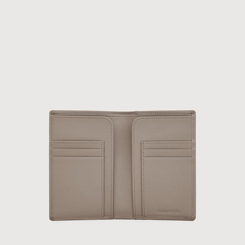 VERA PASSPORT HOLDER WITH NOTES COMPARTMENT