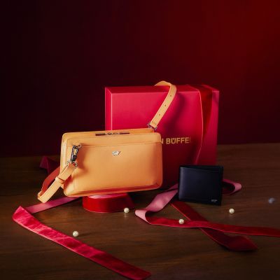 (Festive Gift Set F) ISLA MEDIUM CROSSBODY BAG IN APRICAOT CRUSH + KITH CENTRE FLAP WALLET WITH COIN COMPARTMENT IN BLACK