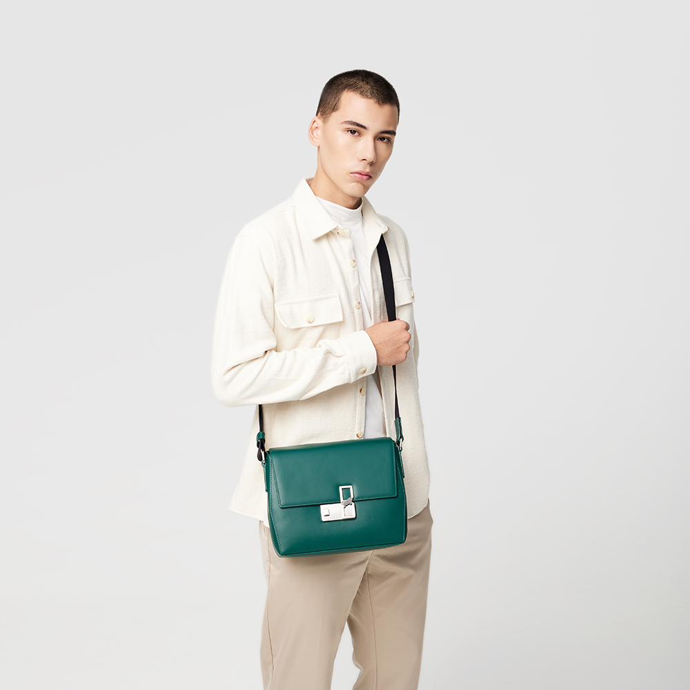 LOUCHE SMALL MESSENGER